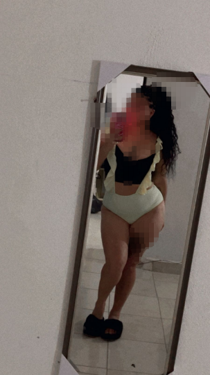 Estudiante cachonda discreta y complaciente en Monterrey
